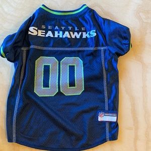 Seahawks pet Jersey size medium